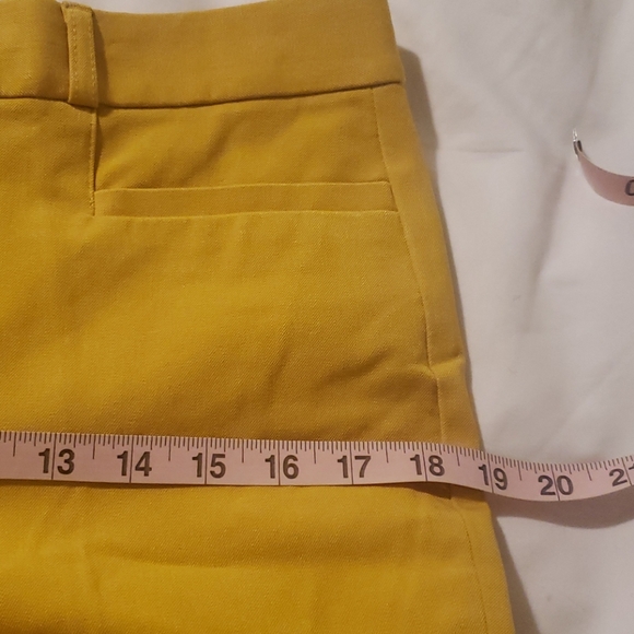 Banana republic Yellow pants - Picture 6 of 9